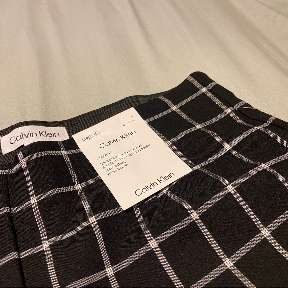 Calvin Klein Women's Black and White Checkered Pencil Pants